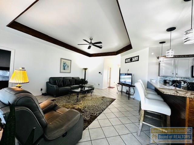 Building Photo - 1 Torrey Pines Dr