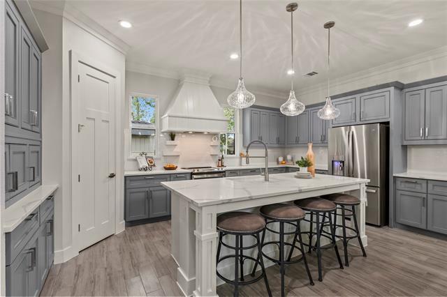 Building Photo - 225 St Andrews Dr