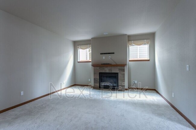 Building Photo - 2426 43rd Ave SE