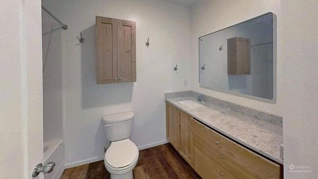 Building Photo - 361 W 400 S