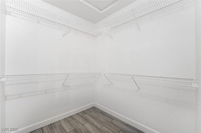 Building Photo - 683 Ambling Gait Ave
