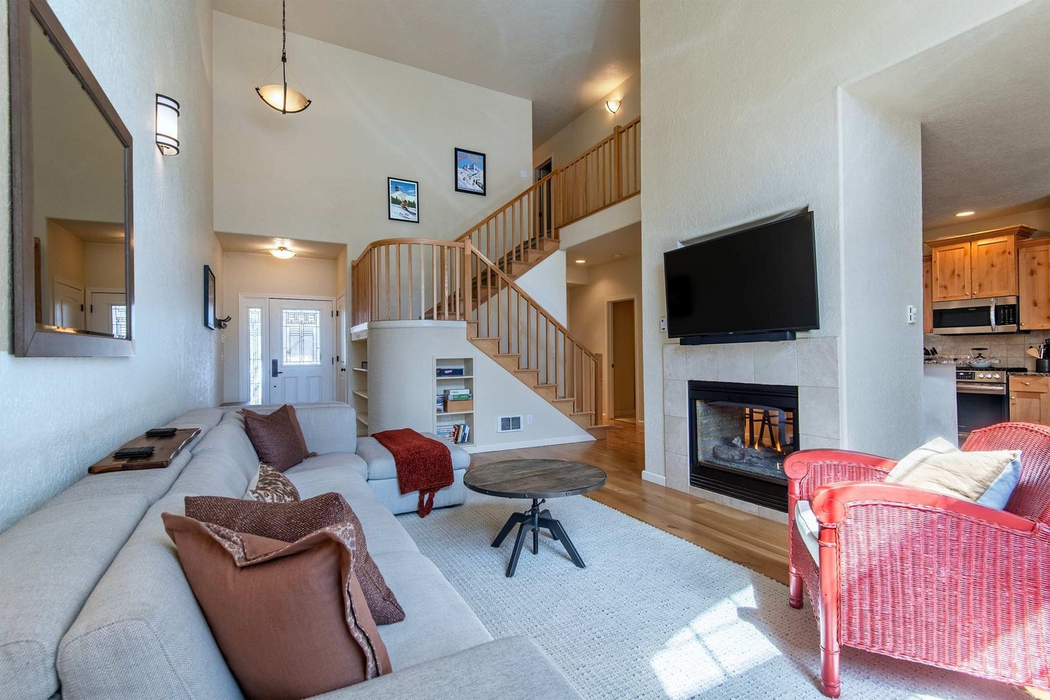Building Photo - 129 Cobble Creek Ln