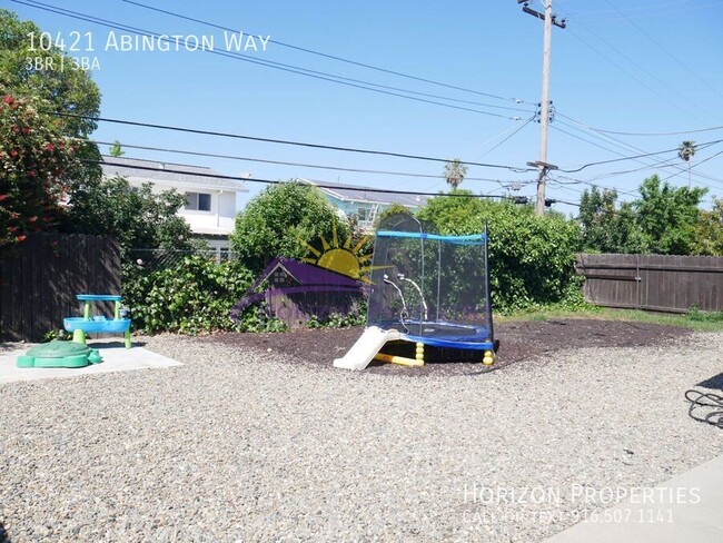 Building Photo - 10421 Abington Way