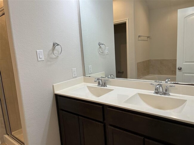 Building Photo - 22070 Sun Haven Ln