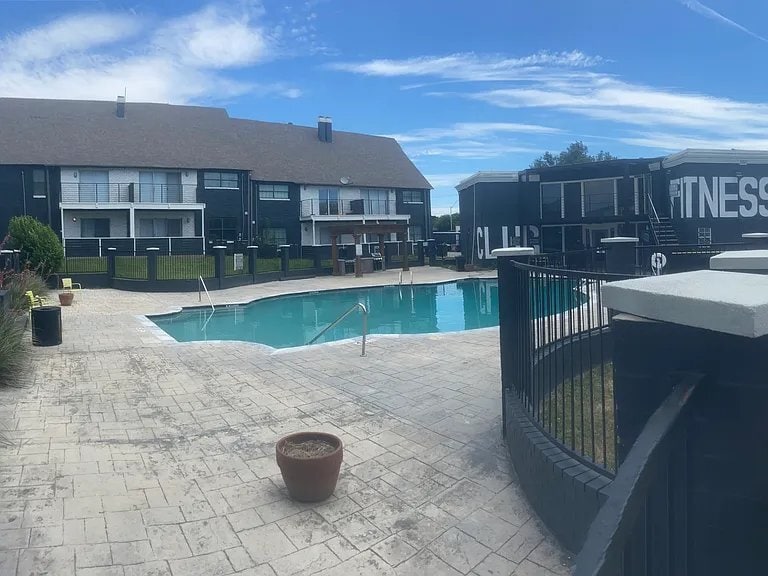 Building Photo - 2508 Ridgmar Blvd