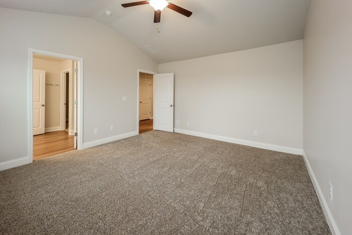 Building Photo - 6361 Flat Rock Ln