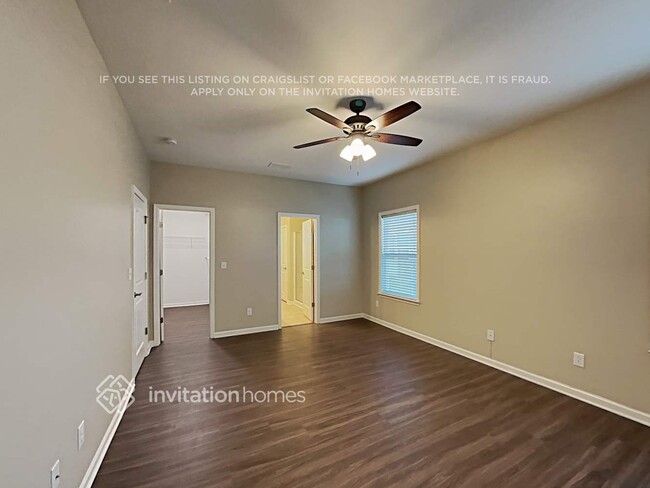Building Photo - 2706 Impatien Drive