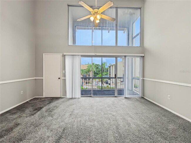 Building Photo - 566 Orange Dr