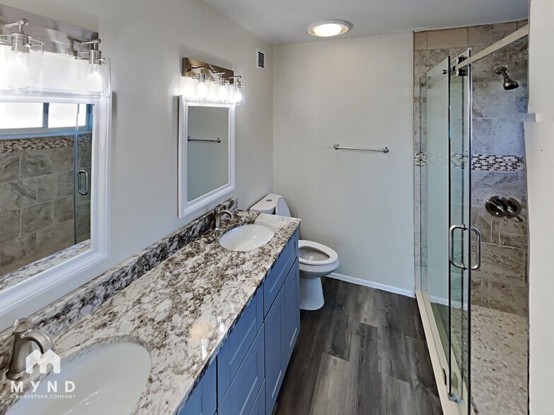 Building Photo - 1511 W Del Webb Blvd