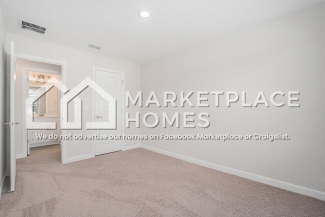 Building Photo - 7678 Deer Vly Cir