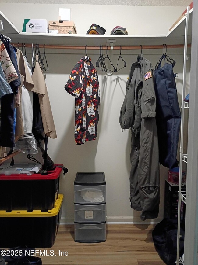 Building Photo - 5561 Mariners Cove Dr