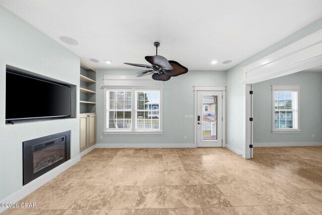 Building Photo - 415 Paradise Blvd