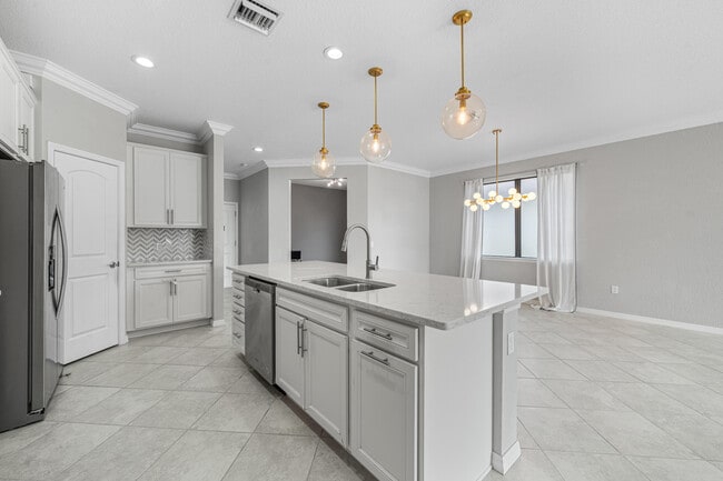 Building Photo - 8359 Hanoverian Dr