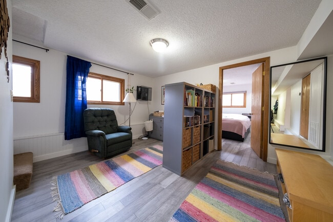 Building Photo - 14130 35th Ave N