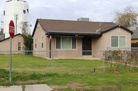 Building Photo - 701 Cedar Ave
