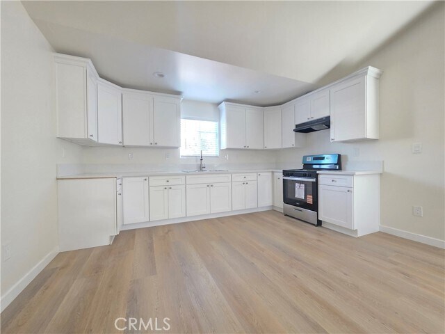 Building Photo - 7315 Ensign Ave