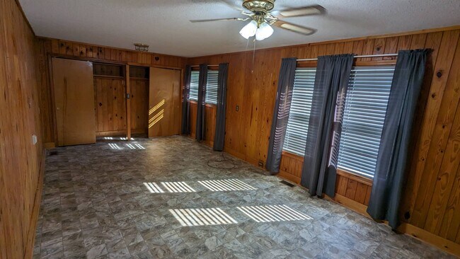 master bedroom - 804 Wabash Ave