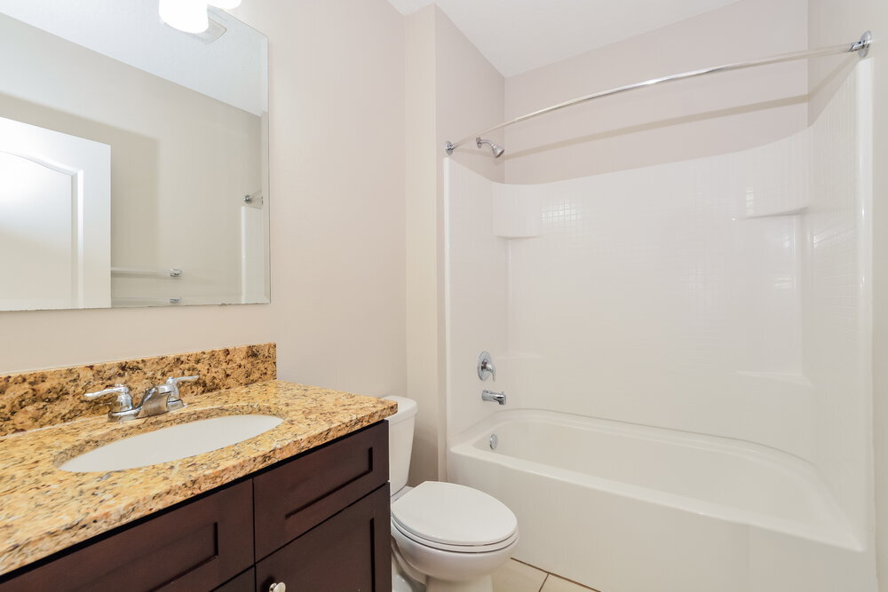 Building Photo - 3286 Landing Vw