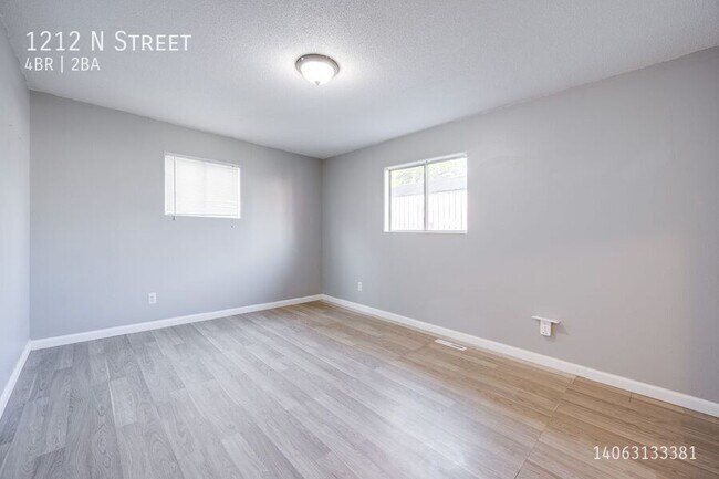 Building Photo - 1212 N Street-