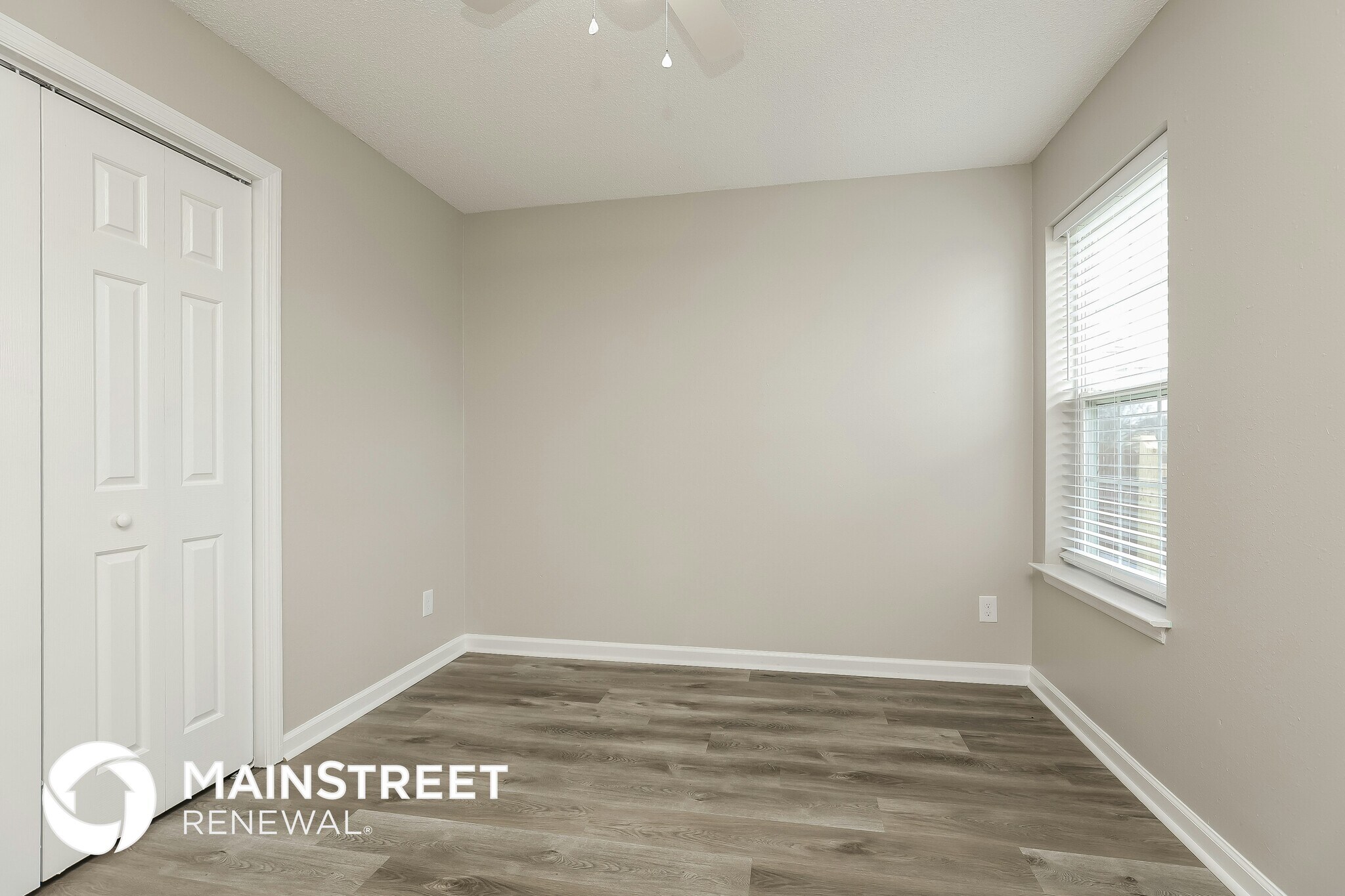 Building Photo - 703 Lou Gehrig Cir