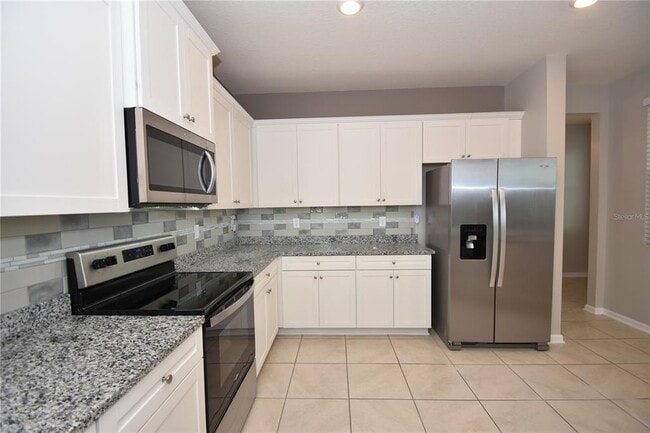 Building Photo - 207 Redbud Rd