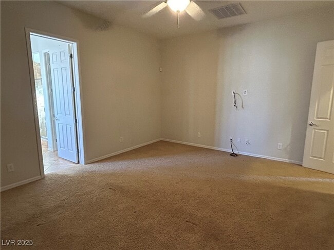 Building Photo - 2685 La Boutique St