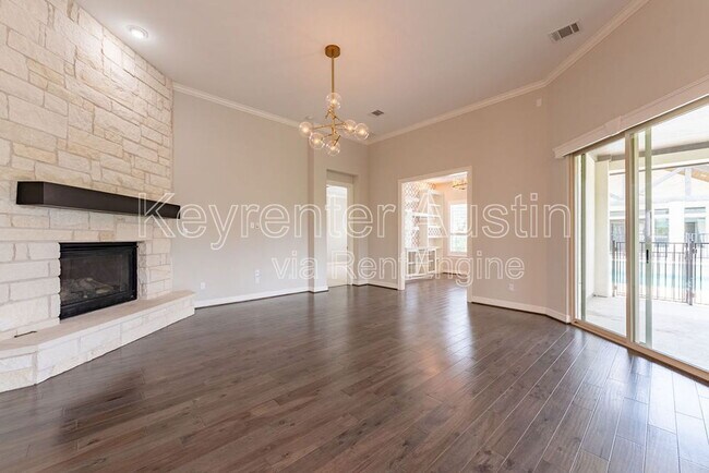 Building Photo - 617 Smarty Jones Ave