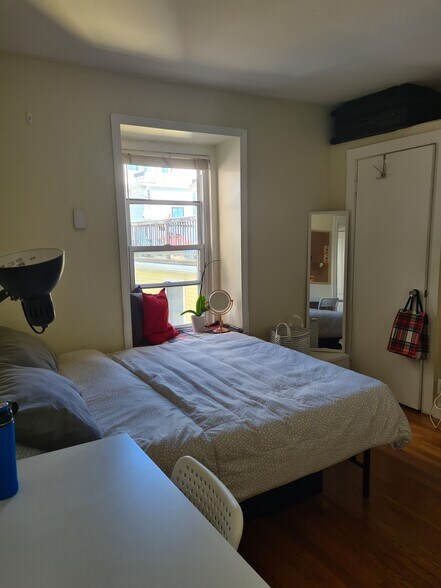 Building Photo - 91 Hancock St