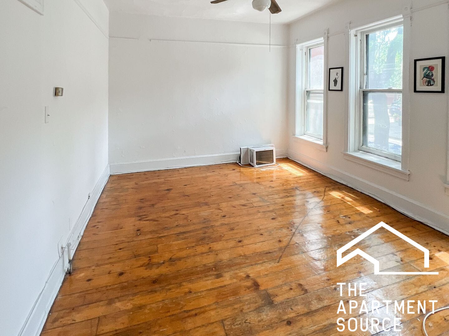 Building Photo - 1206 W Wrightwood Ave