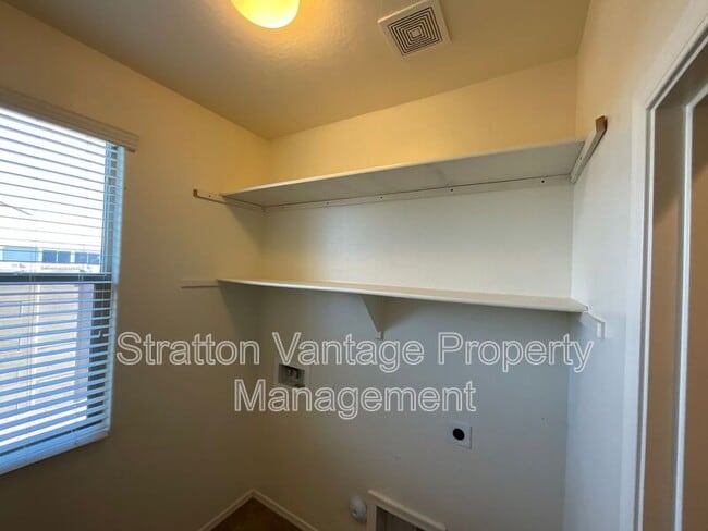 Building Photo - 3432 E Russell St