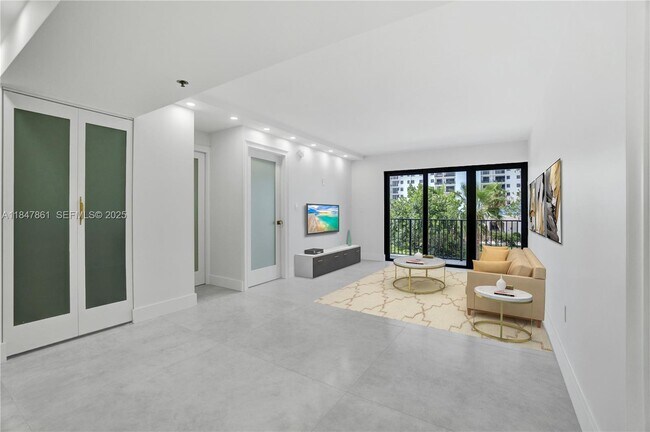 Building Photo - 1201 S Ocean Dr