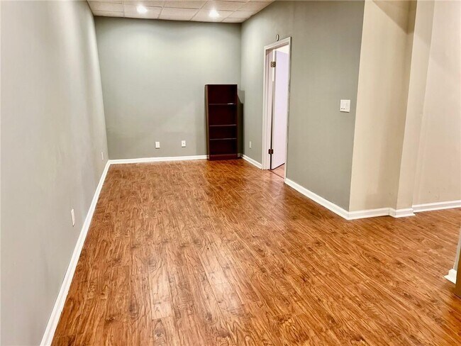 Building Photo - 2134 Briarlake Trace
