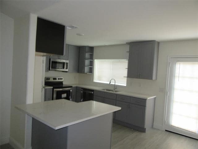 Building Photo - 2209 Merrimac Ln