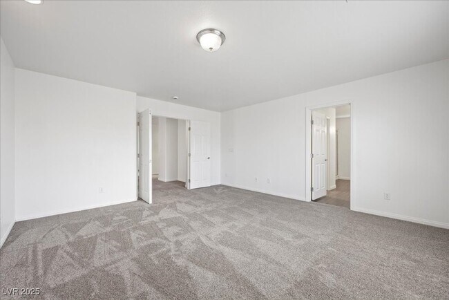 Building Photo - 9353 Grand Reve St