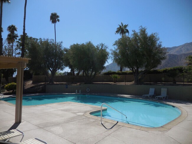 Building Photo - Beautifully Updated Corner Unit with Mountain Views in Palm Springs Villas I