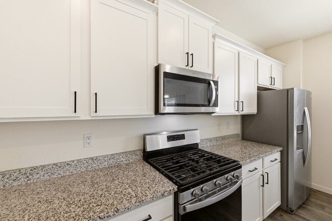 Building Photo - Modern Bennett Beauty | Spacious Newer Home with Over 2,200 Sq Ft