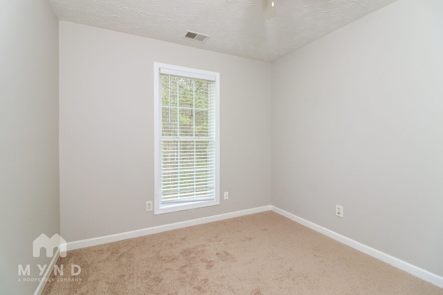 Building Photo - 3828 Leyland Dr