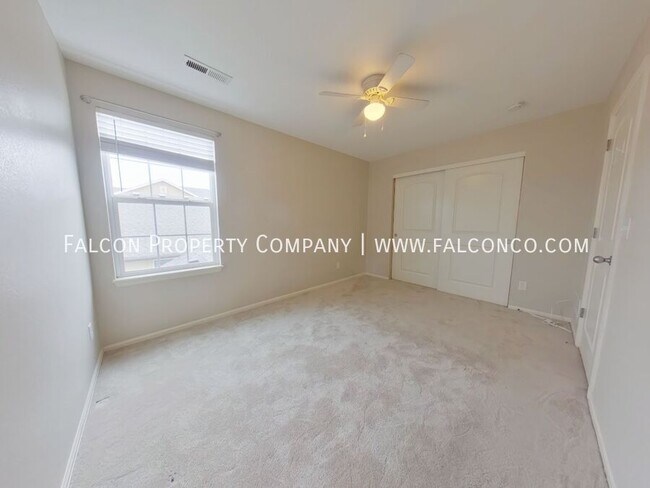 Building Photo - 7973 Buckeye Tree Ln