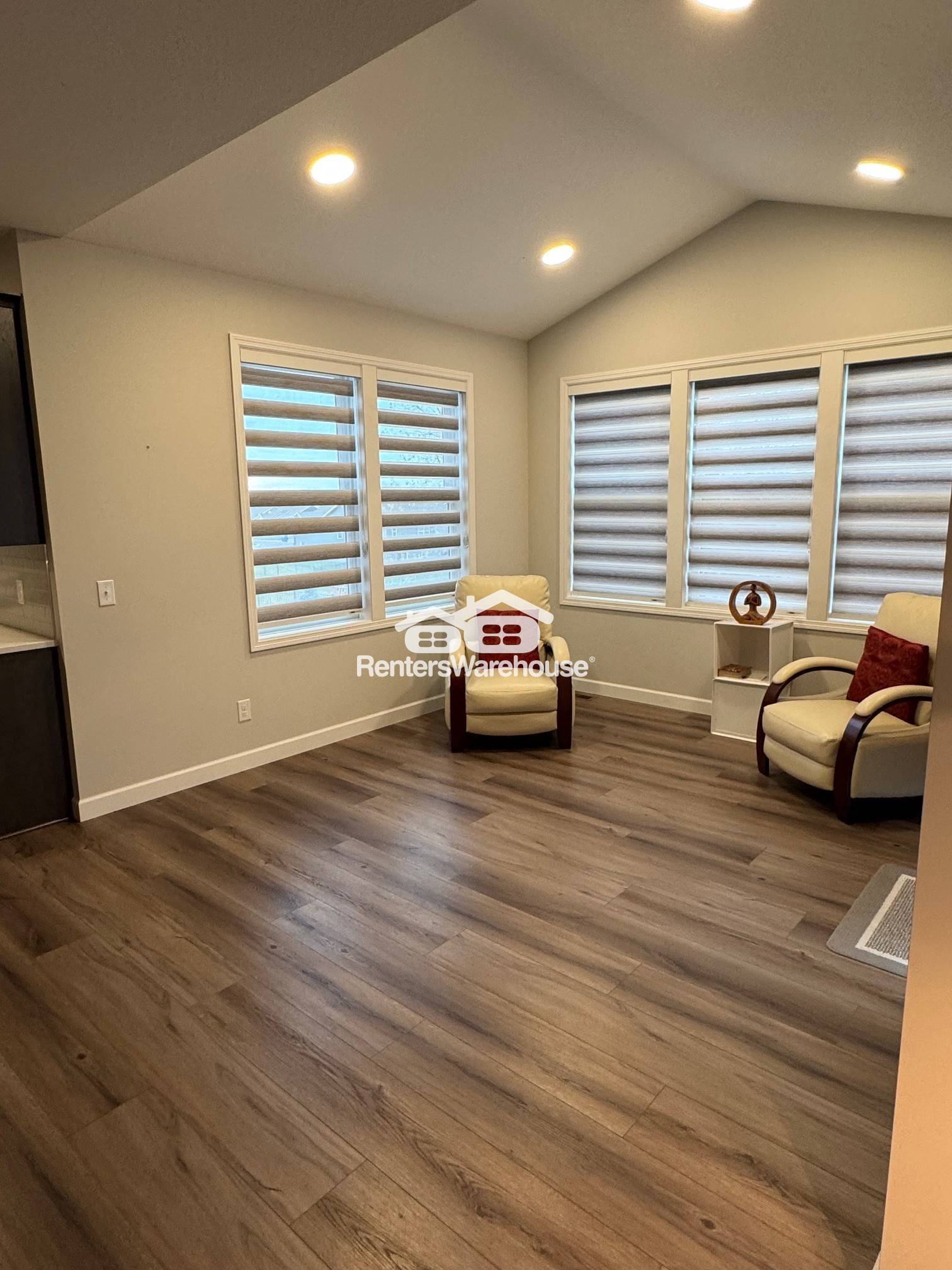 Building Photo - 17955 Headwaters Dr