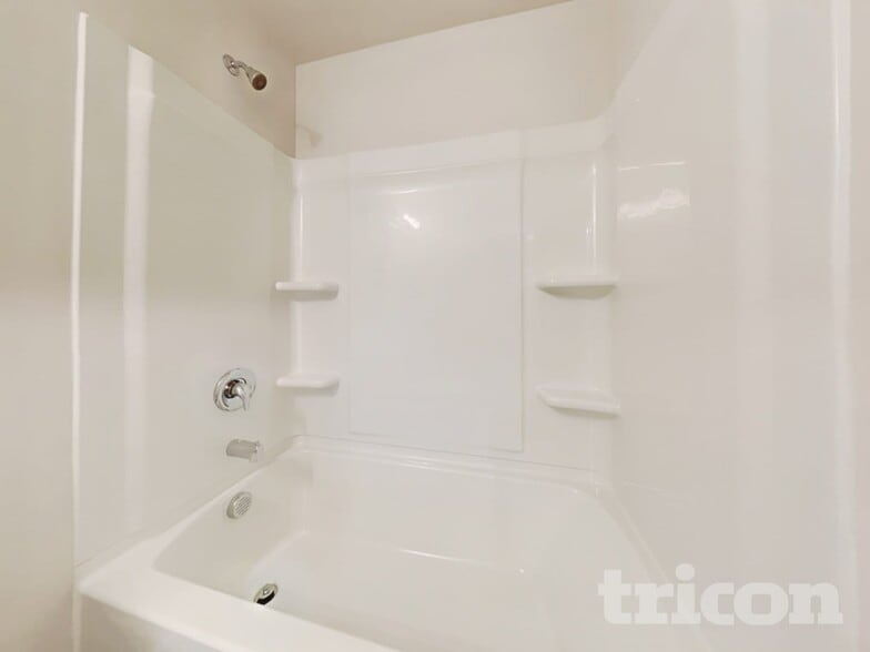 Building Photo - 507 Dayspring Dr