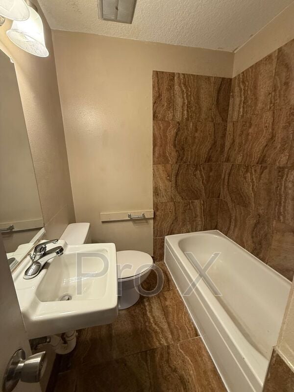 Building Photo - 2230 S Arizona Ave