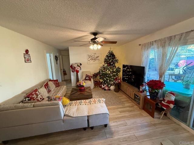 Building Photo - 14574 Kennebunk St