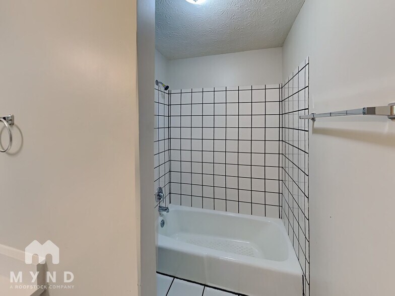 Building Photo - 1253 Blazing Ridge W SW