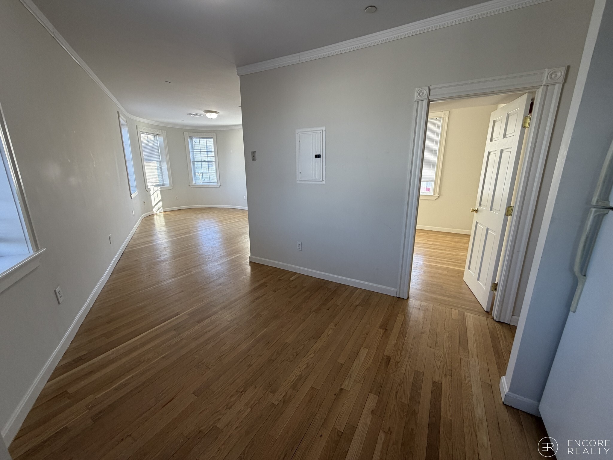 Building Photo - 4 Bishop Allen Dr