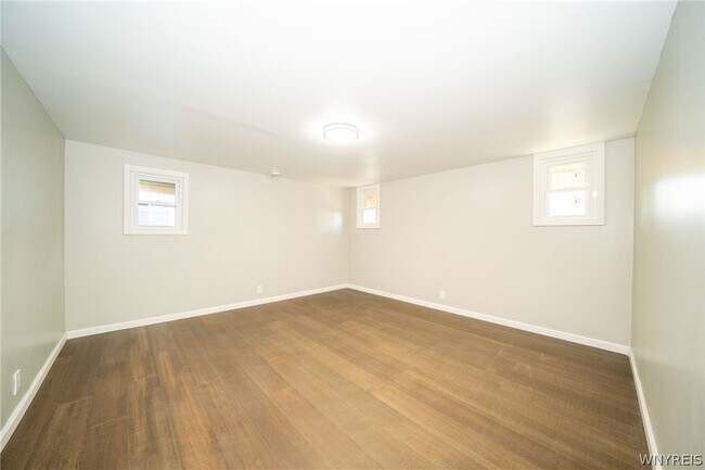 Building Photo - 23 Aldrich Pl