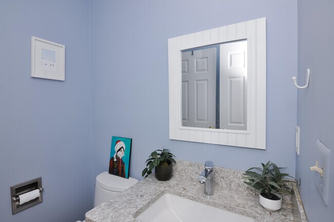 Building Photo - 4471 Hillside Ct