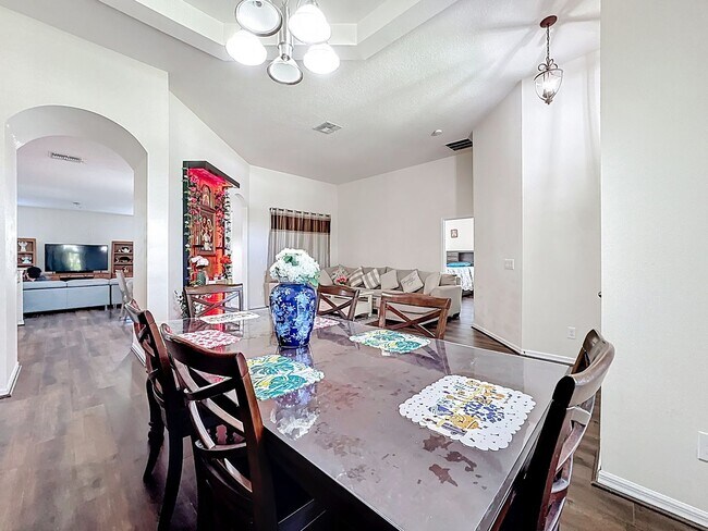 Building Photo - A home built for living well: 4Bedrooms/3Baths sophisticated home in Fells Cove!