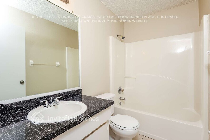 Building Photo - 11109 Whittney Chase Dr