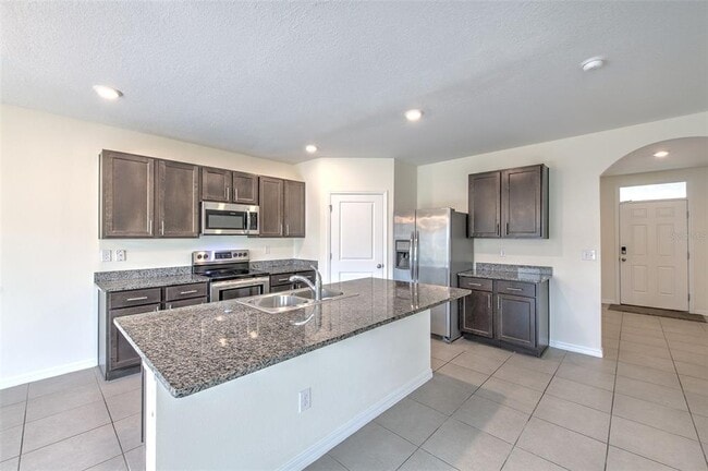 Building Photo - 2518 Knight Island Dr