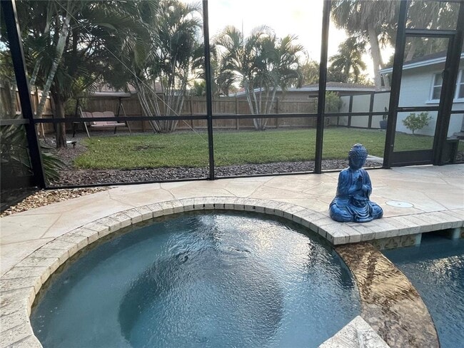 Building Photo - 5020 Brywill Cir